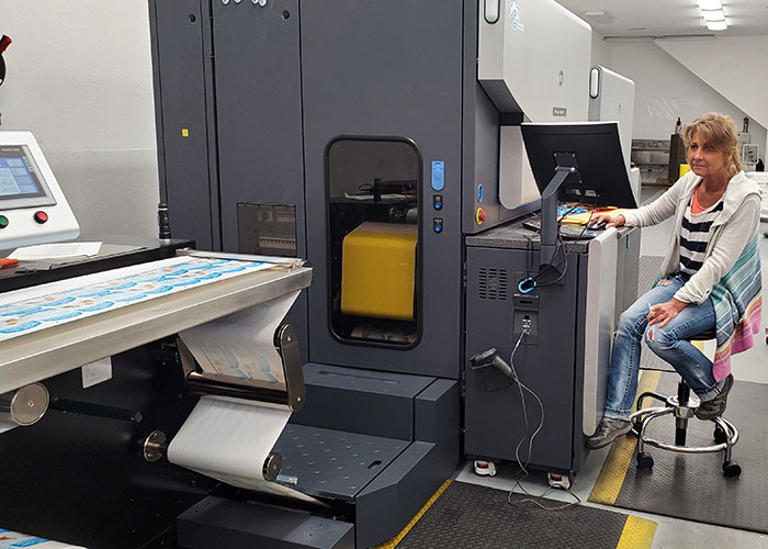 digital-printing-embossing